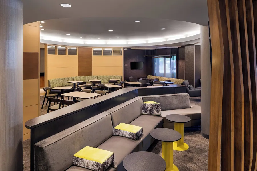 SpringHill Suites by Marriott Bakersfield hotel detail image 6