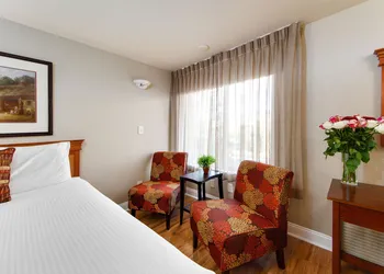 Stratford Inn hotel thumbnail 6