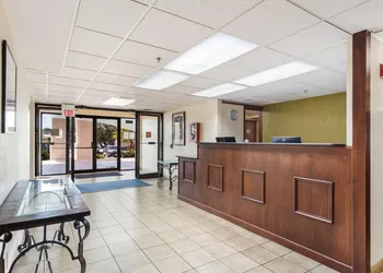 Quality Inn Lincoln Cornhusker hotel thumbnail 2