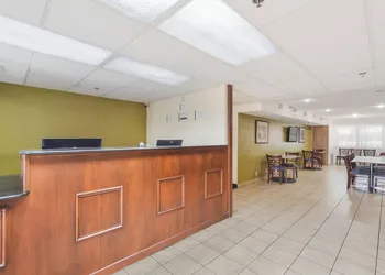 Quality Inn Lincoln Cornhusker hotel thumbnail 4