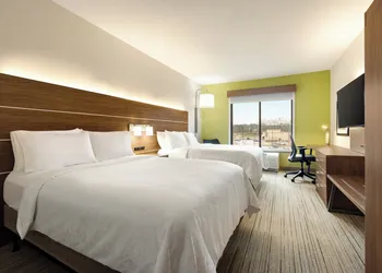 Holiday Inn Express Hotel and Suites of Opelika/Auburn by IHG hotel thumbnail 3