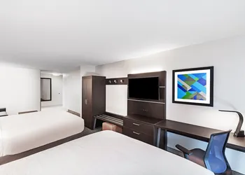 Holiday Inn Express & Suites Baton Rouge East by IHG hotel thumbnail 6