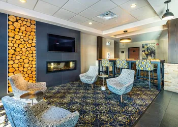 Quality Inn and Suites Petawawa hotel thumbnail 4