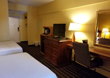 The Comstock Inn and Conference Center hotel thumbnail 4