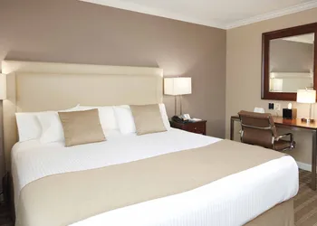 Ethan Allen Hotel hotel thumbnail 7