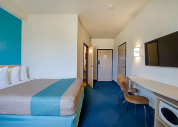 Motel 6 Grande Prairie, AB hotel thumbnail 8