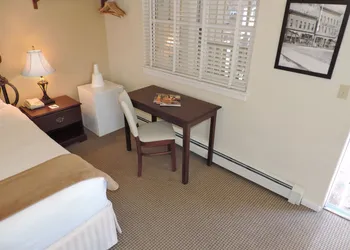 The Victorian Inn hotel thumbnail 4