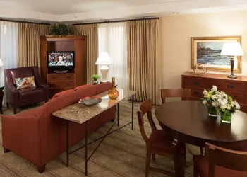 The Inn at Virginia Tech and Skelton Conference Center hotel thumbnail 8