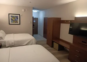 Holiday Inn Express Princeton by IHG hotel thumbnail 8