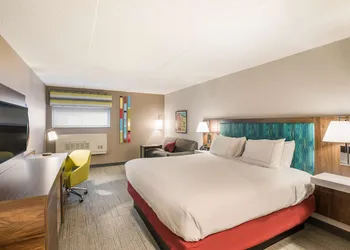 Hampton Inn & Suites Houghton hotel thumbnail 4