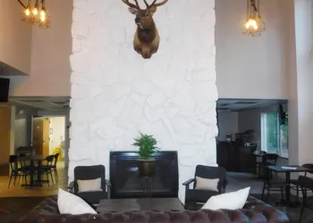 GreenTree Inn & Suites in Pinetop hotel thumbnail 4