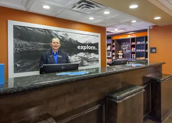 Hampton Inn & Suites by Hilton Edmonton/West hotel thumbnail 4