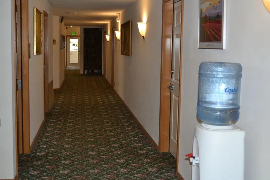 Anaco Bay Inn hotel detail image 2