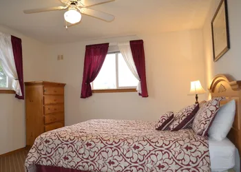 Anaco Bay Inn hotel thumbnail 6