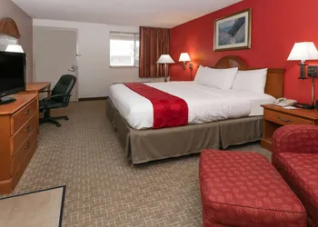 Ramada by Wyndham Odessa Near University of Texas Permian hotel thumbnail 3