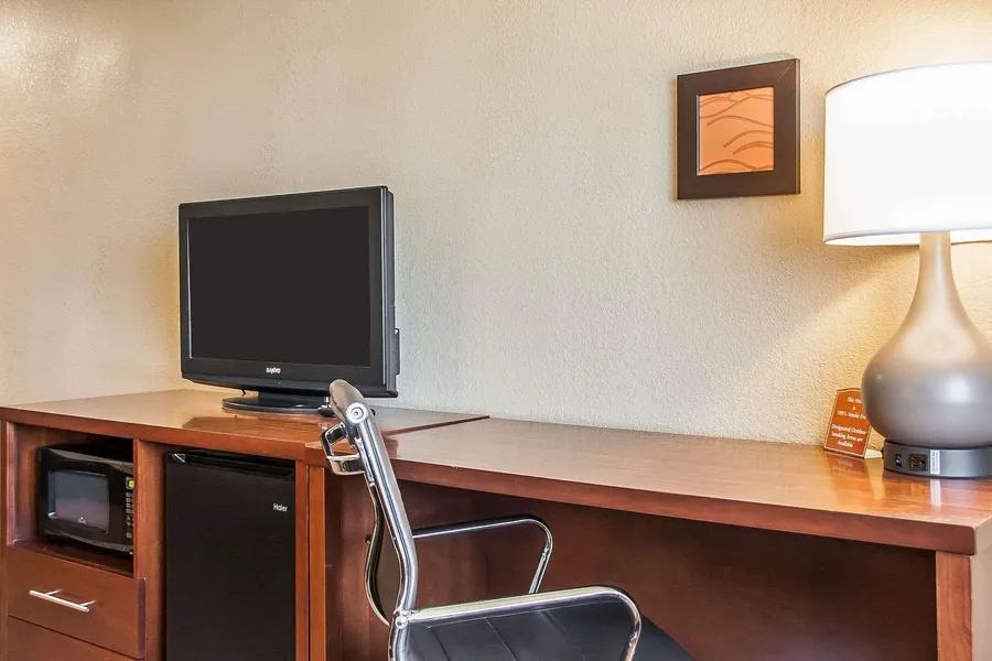 Comfort Inn Fergus Falls hotel detail image 6