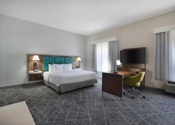 Hampton Inn & Suites Tulsa/Tulsa Hills hotel thumbnail 6