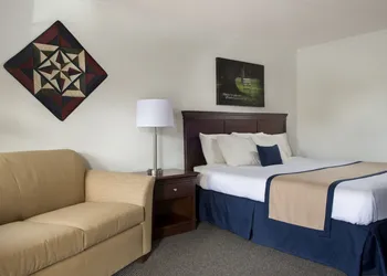 Travelers Rest Motel hotel thumbnail 2