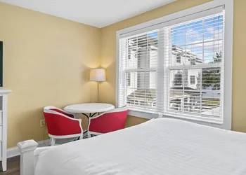 Oakwood Resort hotel thumbnail 2