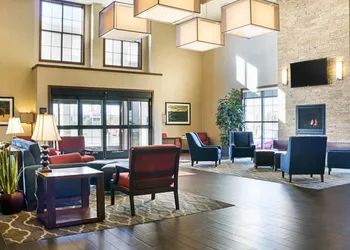 Comfort Suites Fargo Medical Center hotel thumbnail 2