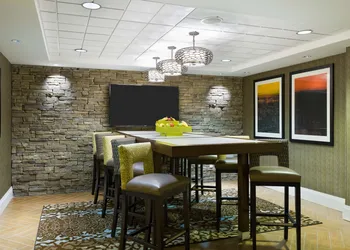Hampton Inn Danbury hotel thumbnail 4