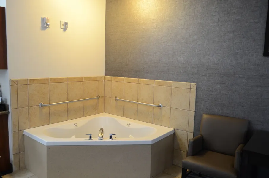 Holiday Inn Express & Suites Barstow - Route 66 by IHG hotel detail image 6