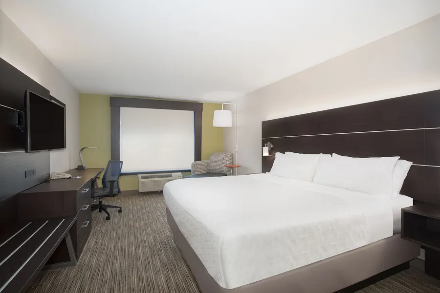 Holiday Inn Express Hotel & Suites Longmont by IHG hotel detail image 6
