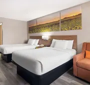 Days Inn & Suites by Wyndham Kokomo hotel detail image 4