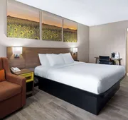 Days Inn & Suites by Wyndham Kokomo hotel detail image 7