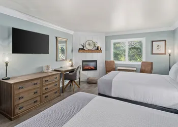 Cambria Pines Lodge hotel thumbnail 6
