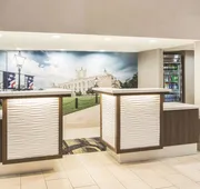 La Quinta Inn & Suites by Wyndham Milledgeville hotel detail image 3