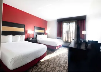 La Quinta Inn & Suites by Wyndham Starkville at MSU hotel thumbnail 6