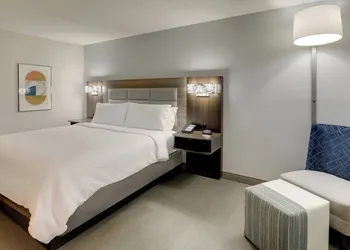 Holiday Inn Express Nicholasville by IHG hotel thumbnail 7