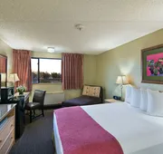 Oxnard Inn Lancaster hotel detail image 7