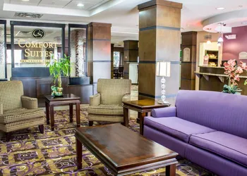Comfort Suites Sanford hotel thumbnail 3