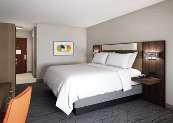 Holiday Inn Express Gloucester by IHG hotel thumbnail 5