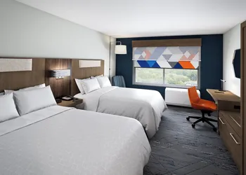 Holiday Inn Express Gloucester by IHG hotel thumbnail 7