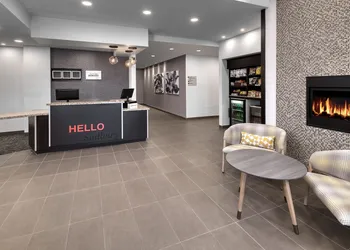 TownePlace Suites by Marriott Sudbury hotel thumbnail 2