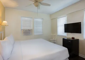 The Southernmost Inn - Adults Only hotel thumbnail 5