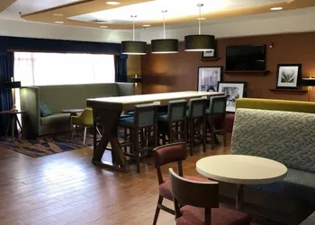 Hampton Inn Hutchinson hotel thumbnail 2