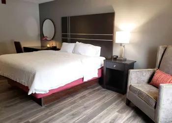 Hampton Inn Greensburg hotel thumbnail 7