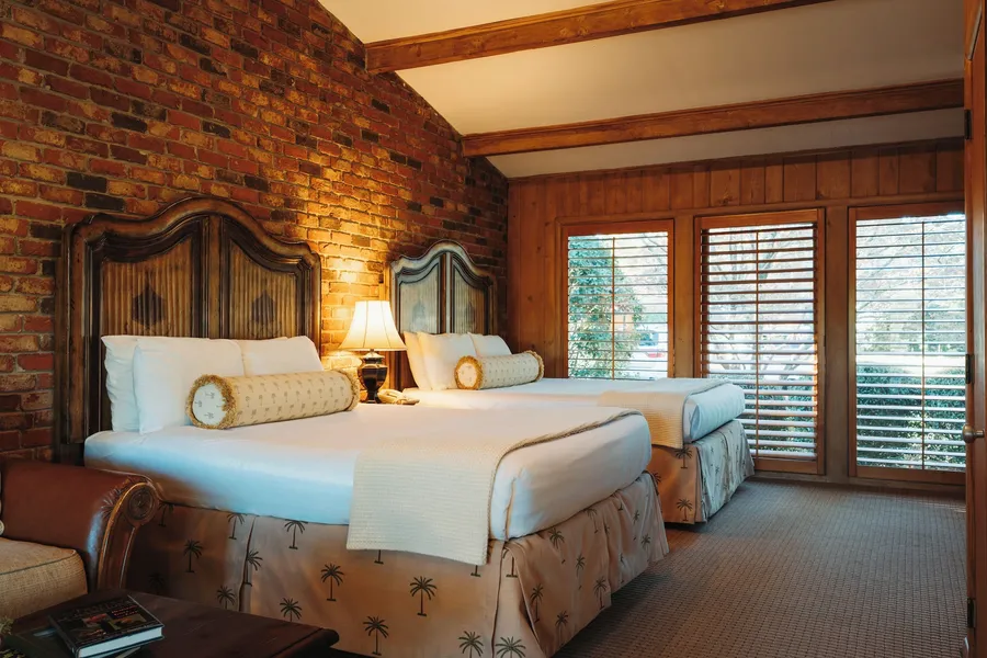 Pine Needles Lodge & Golf Club hotel detail image 2