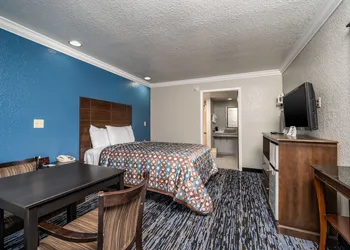 Gator Town Inn hotel thumbnail 4