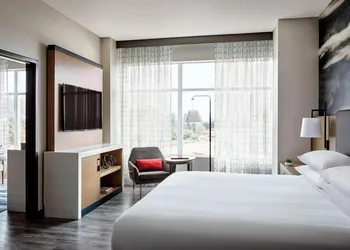 Seattle Marriott Redmond hotel thumbnail 7