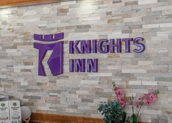 Knights Inn North Bay hotel thumbnail 5