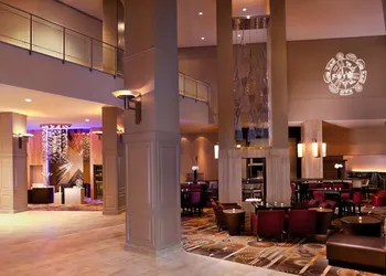 Swissotel - Chicago hotel thumbnail 2
