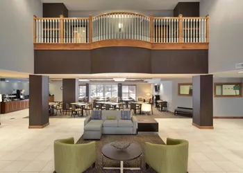 Wingate by Wyndham - Sylvania/Toledo hotel thumbnail 3