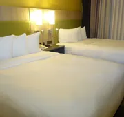 Country Inn & Suites by Radisson, Burlington (Elon), NC hotel detail image 5