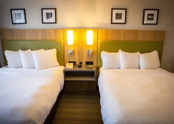 Country Inn & Suites by Radisson, Burlington (Elon), NC hotel thumbnail 7