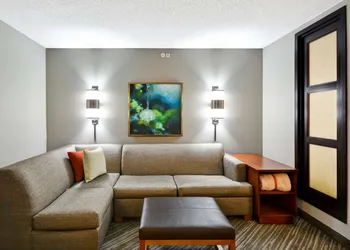 Hyatt Place Baton Rouge/I-10 hotel thumbnail 7